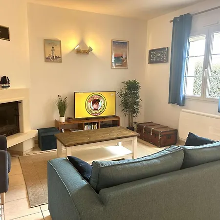 Hi000-c24 5 Pieces 8 Couchages Hilaire De Riez *