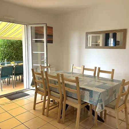 Hi000-c24 5 Pieces 8 Couchages Hilaire De Riez Villa Saint-Hilaire-de-Riez