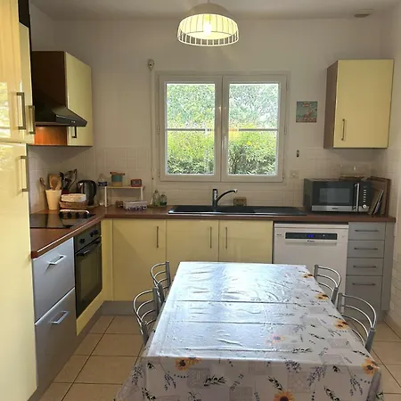 Hi000-c24 5 Pieces 8 Couchages Hilaire De Riez Villa