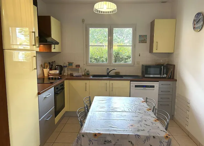 Hi000-c24 5 Pieces 8 Couchages Hilaire De Riez Villa